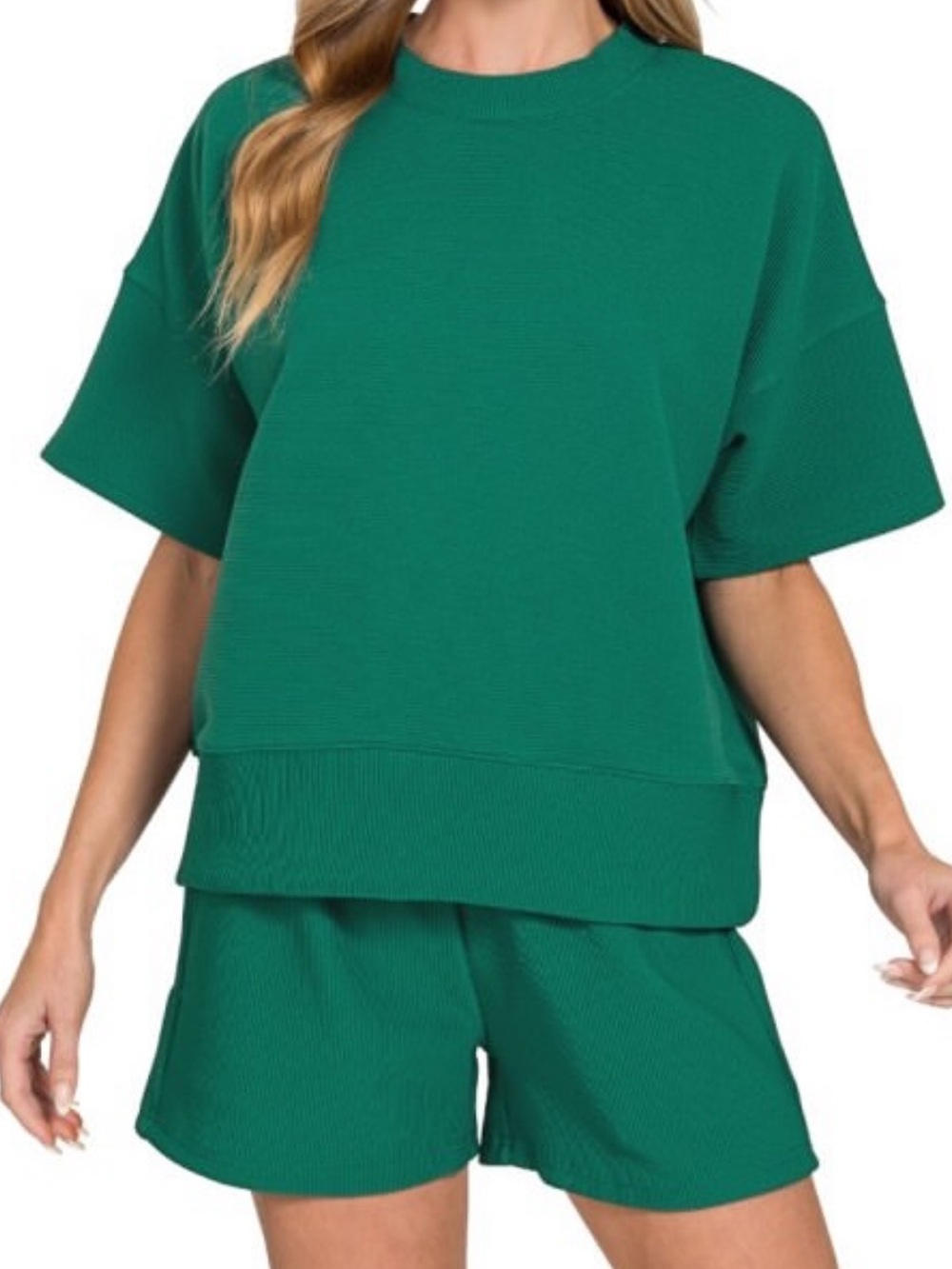 NWOT Zenana Kelly Green top size small